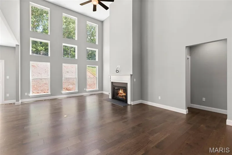 2 Pin Oak at Harvest Estates, O'Fallon, MO 63385 — listing photo 9 of 32