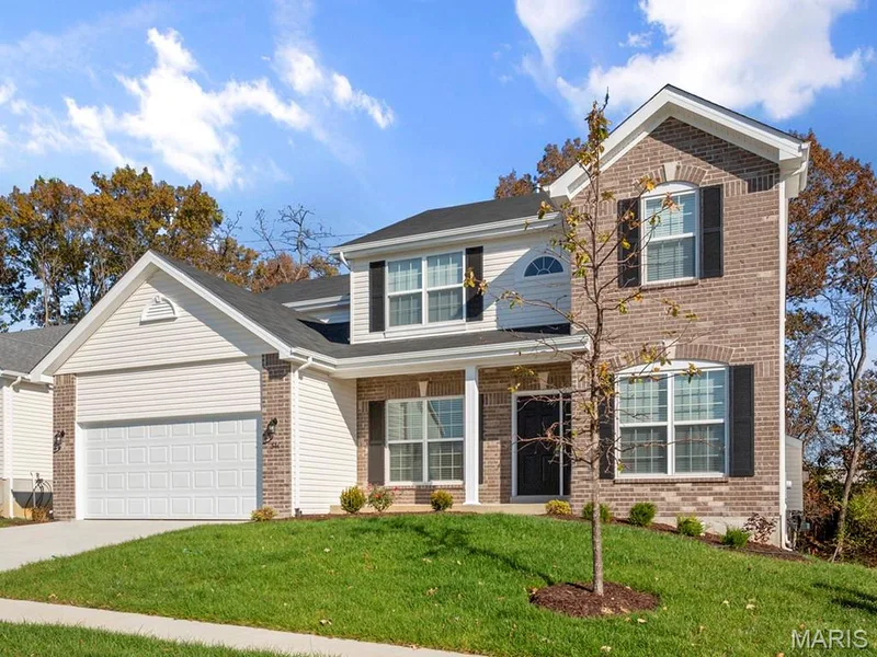 2 Sequoia at Harvest Estates, O'Fallon, MO 63385 — listing photo 1 of 29