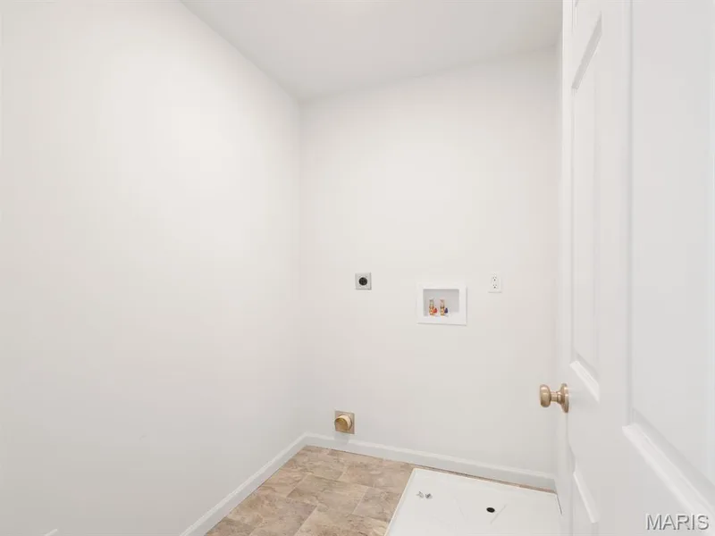 314 Fall Harvest Parkway, O'Fallon, MO 63385 — listing photo 5 of 21