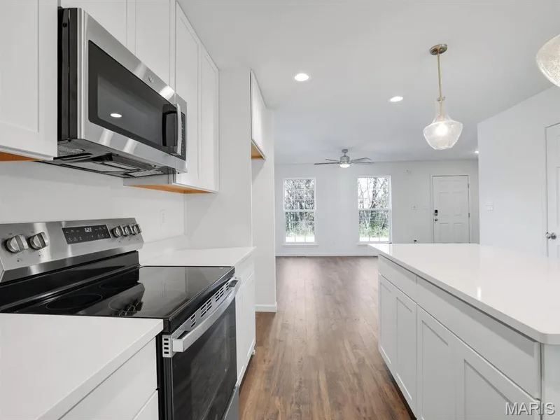 314 Fall Harvest Parkway, O'Fallon, MO 63385 — listing photo 8 of 21