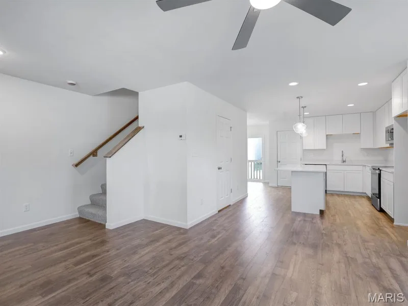 314 Fall Harvest Parkway, O'Fallon, MO 63385 — listing photo 9 of 21