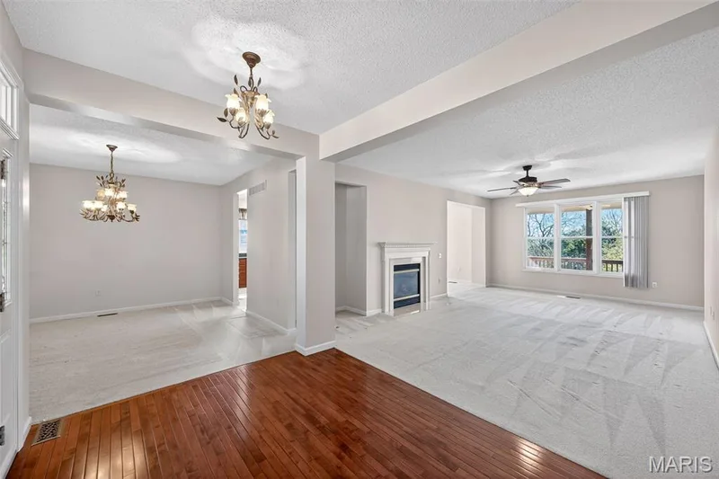 2098 Hawks Landing Drive #S, Lake St. Louis, MO 63367 — listing photo 18 of 85