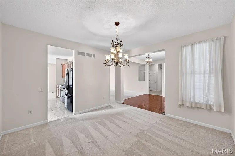 2098 Hawks Landing Drive #S, Lake St. Louis, MO 63367 — listing photo 21 of 85