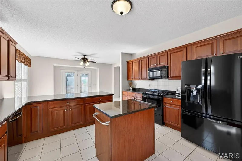 2098 Hawks Landing Drive #S, Lake St. Louis, MO 63367 — listing photo 24 of 85