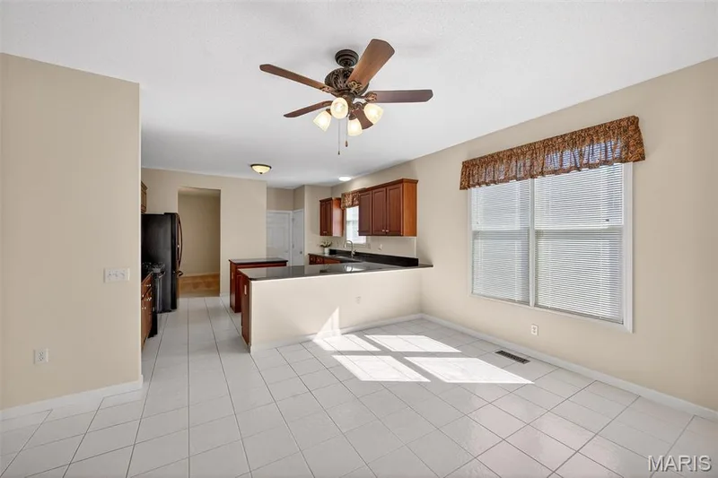 2098 Hawks Landing Drive #S, Lake St. Louis, MO 63367 — listing photo 34 of 85