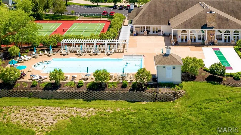 2098 Hawks Landing Drive #S, Lake St. Louis, MO 63367 — listing photo 83 of 85