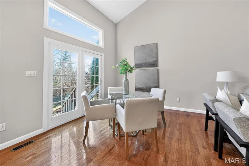 112 Wake Forest Place, O'Fallon, MO 63368 — listing photo 13 of 57