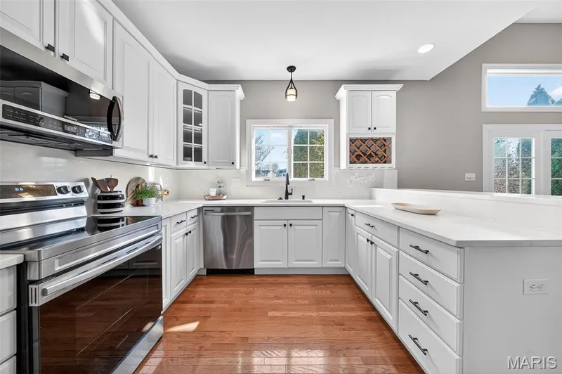 112 Wake Forest Place, O'Fallon, MO 63368 — listing photo 16 of 57