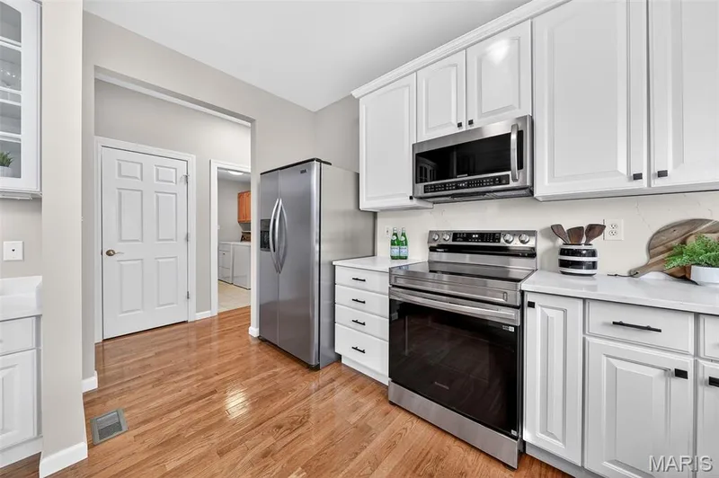 112 Wake Forest Place, O'Fallon, MO 63368 — listing photo 19 of 57