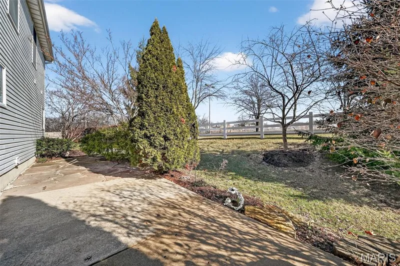 concrete patio AND stone patio — 112 Wake Forest Place, O'Fallon, MO 63368