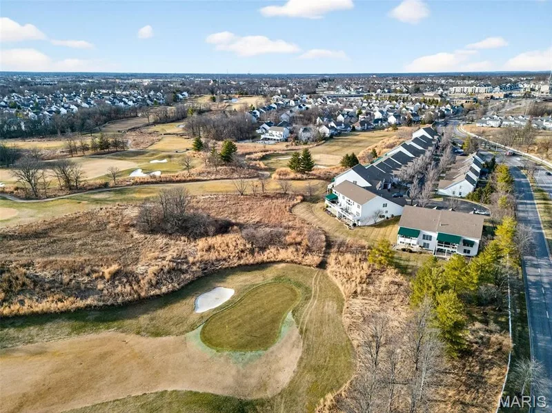 long view of court. — 112 Wake Forest Place, O'Fallon, MO 63368
