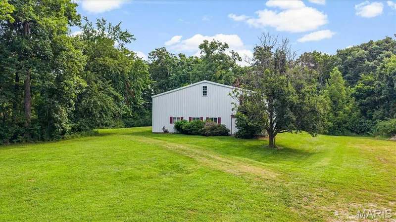 Outbuilding #2 — 1252 Pinehurst Club Court, O'Fallon, MO 63366