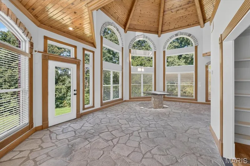 1252 Pinehurst Club Court, O'Fallon, MO 63366 — listing photo 21 of 76