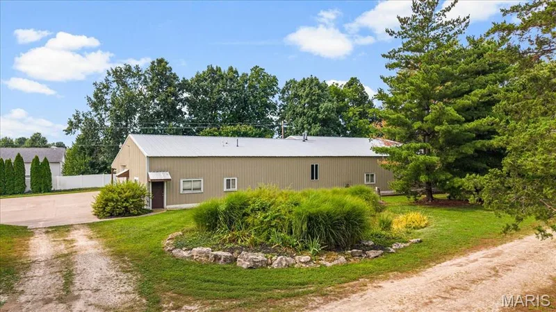 1252 Pinehurst Club Court, O'Fallon, MO 63366 — listing photo 40 of 76