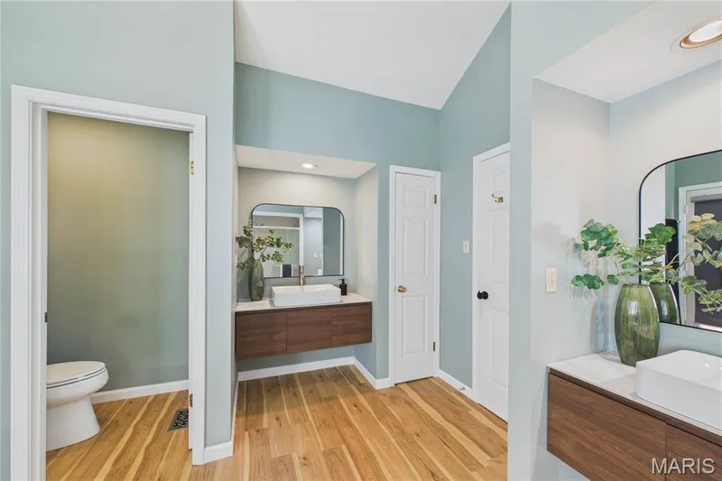 14292 Cedar Springs Drive, Chesterfield, MO 63017 — listing photo 13 of 39