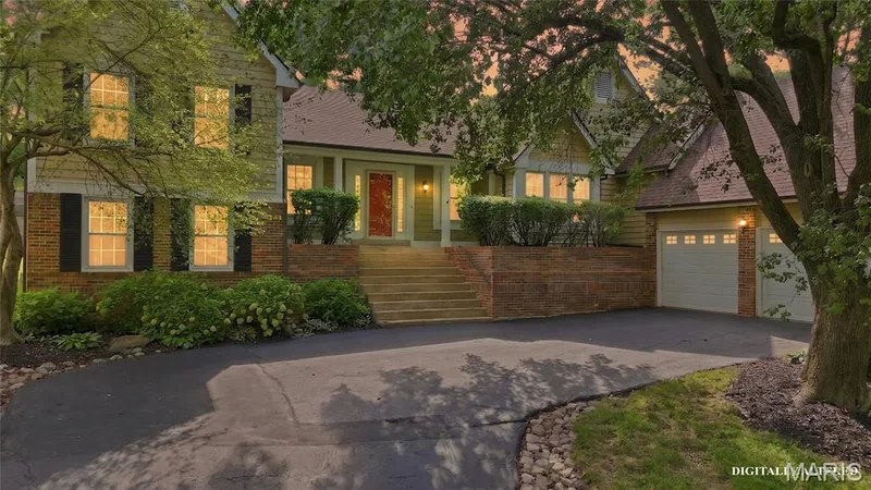14292 Cedar Springs Drive, Chesterfield, MO 63017 — listing photo 31 of 39