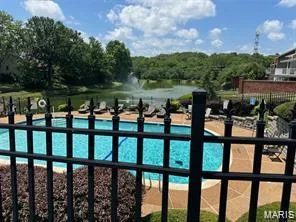 14292 Cedar Springs Drive, Chesterfield, MO 63017 — listing photo 37 of 39