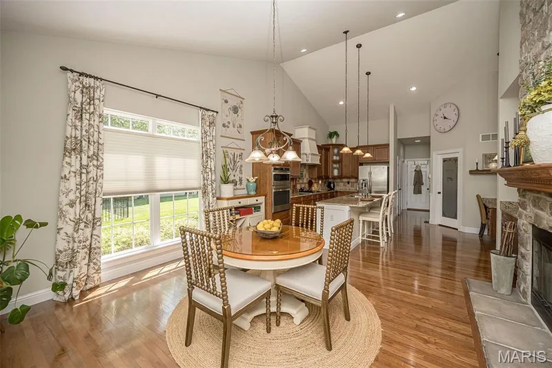 233 Fox Haven Drive, O'Fallon, MO 63368 — listing photo 14 of 66