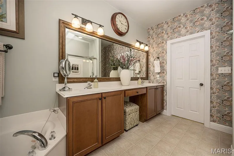 233 Fox Haven Drive, O'Fallon, MO 63368 — listing photo 30 of 66