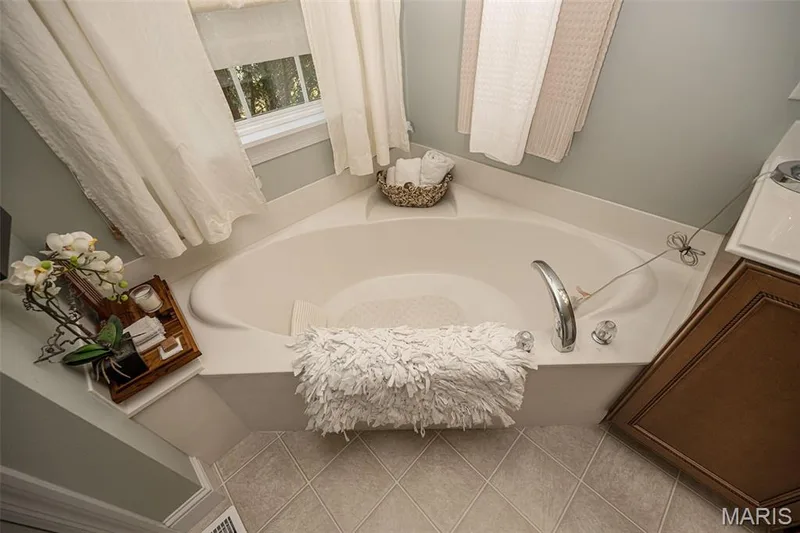 233 Fox Haven Drive, O'Fallon, MO 63368 — listing photo 32 of 66