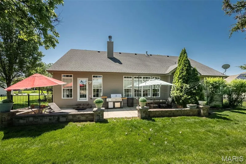233 Fox Haven Drive, O'Fallon, MO 63368 — listing photo 57 of 66