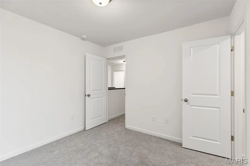 37 Fairmount Grove Drive, St Peters, MO 63376 — listing photo 2 of 25
