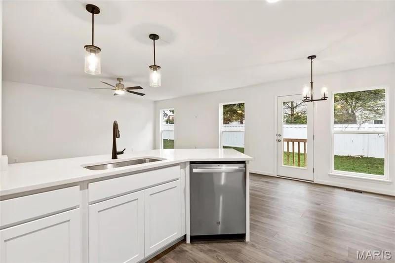 37 Fairmount Grove Drive, St Peters, MO 63376 — listing photo 14 of 25