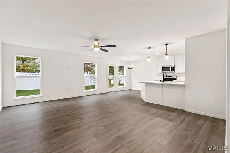 37 Fairmount Grove Drive, St Peters, MO 63376 — listing photo 23 of 25