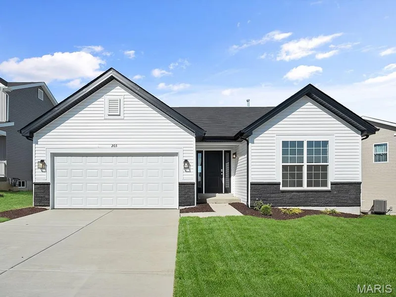 35 Shady Elm Court, St Charles, MO — listing photo 1