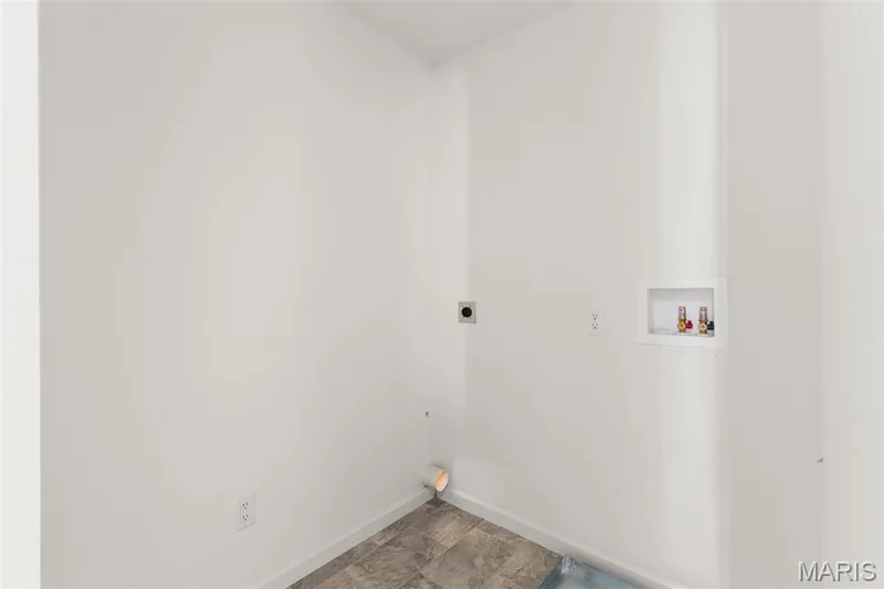 33 Fairmount Grove Drive, St Peters, MO 63376 — listing photo 2 of 23