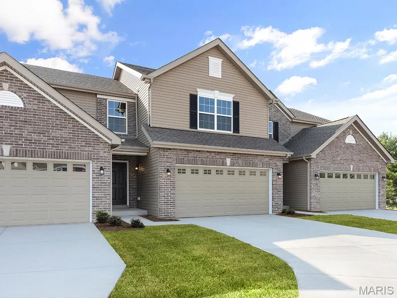 35 Fairmount Grove Drive, St Peters, MO — listing photo 1