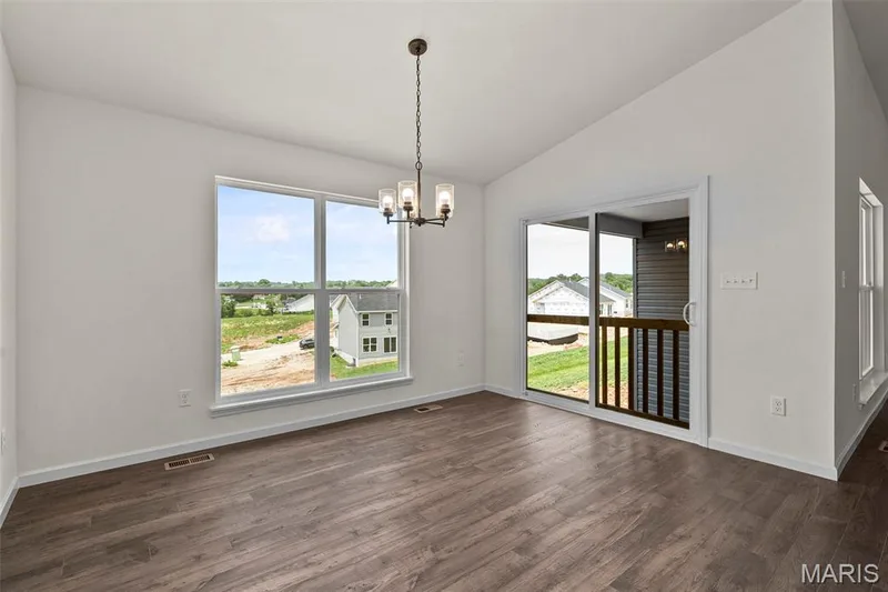 540 Apple Orchard Lane, O'Fallon, MO 63385 — listing photo 7 of 19