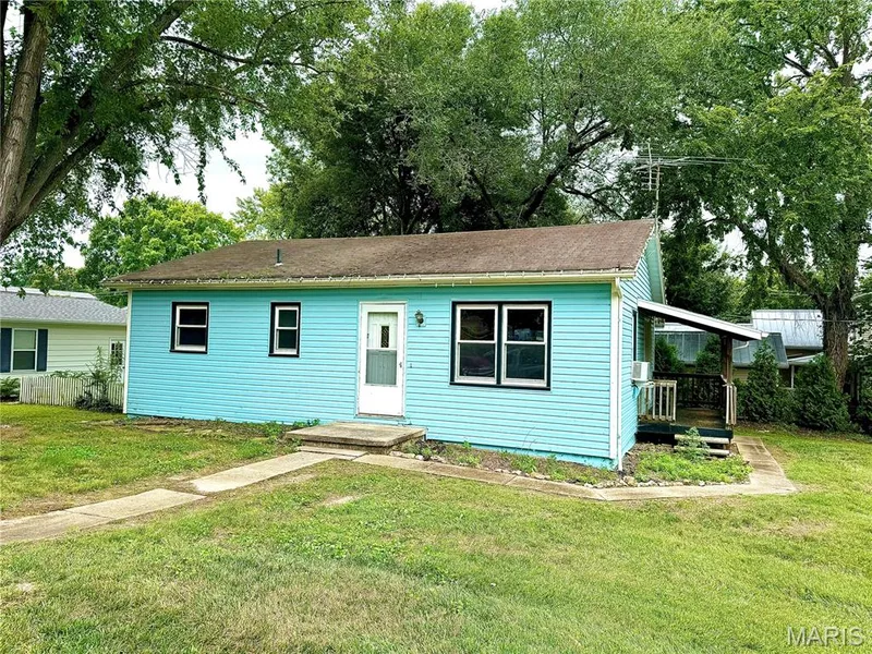 235 Green Street, Augusta, MO — listing photo 1