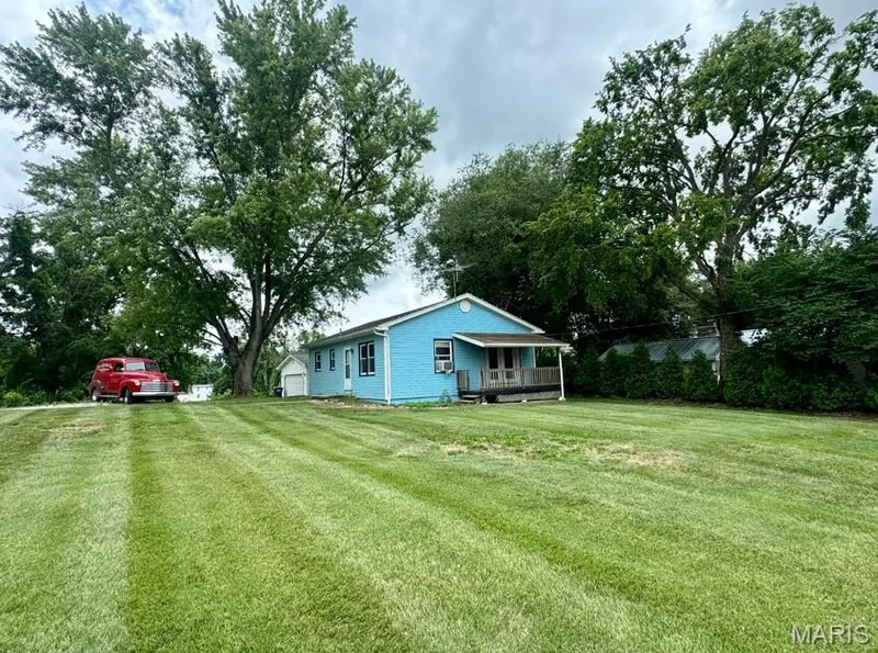 235 Green Street, Augusta, MO 63332 — listing photo 10 of 16