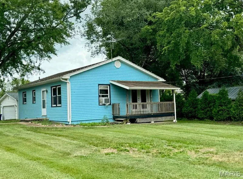 235 Green Street, Augusta, MO 63332 — listing photo 11 of 16