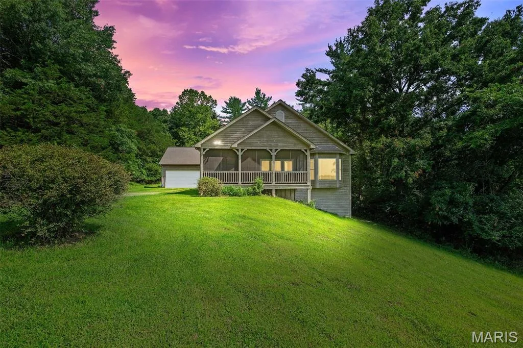 19037 Foxrun Hollow Lane, Wildwood, MO 63069 — listing photo 1 of 49