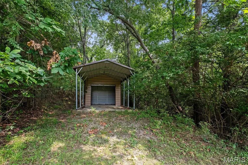 19037 Foxrun Hollow Lane, Wildwood, MO 63069 — listing photo 7 of 49