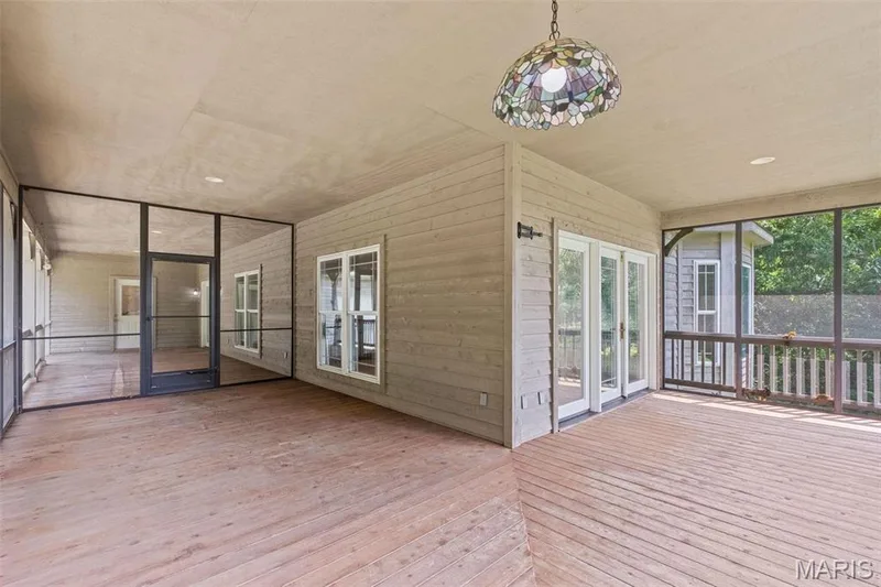 19037 Foxrun Hollow Lane, Wildwood, MO 63069 — listing photo 26 of 49