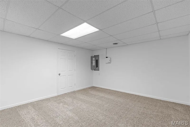 19037 Foxrun Hollow Lane, Wildwood, MO 63069 — listing photo 31 of 49
