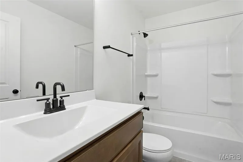 154 Bell Boulevard, Wentzville, MO 63385 — listing photo 6 of 20