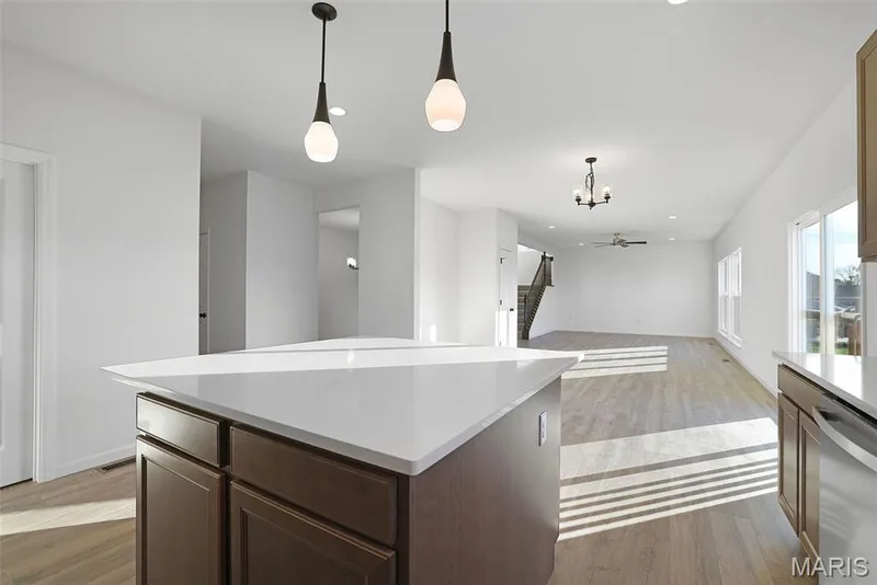 205 Windmill View, Wentzville, MO 63385 — listing photo 14 of 25