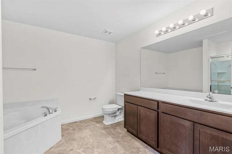 234 Windmill View Drive, Wentzville, MO 63385 — listing photo 23 of 26