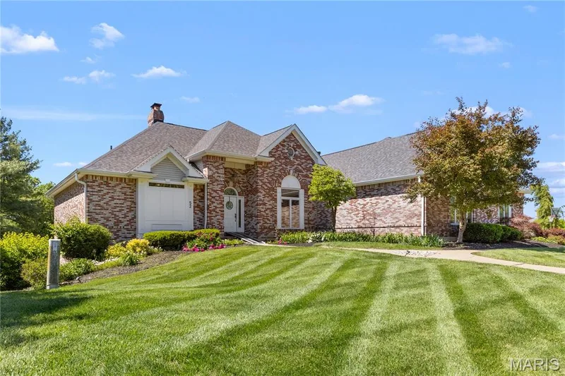 52 Moorings Drive, Lake St. Louis, MO 63367 — listing photo 2 of 62