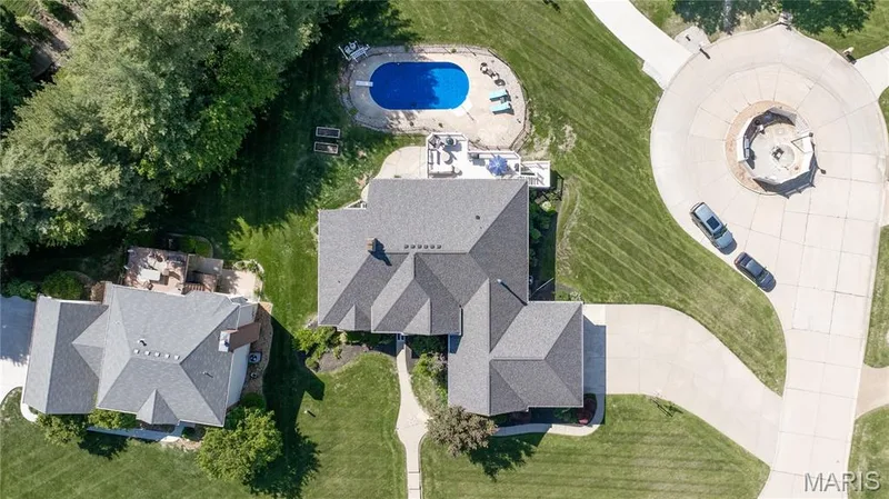 52 Moorings Drive, Lake St. Louis, MO 63367 — listing photo 6 of 62