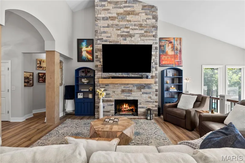 52 Moorings Drive, Lake St. Louis, MO 63367 — listing photo 12 of 62
