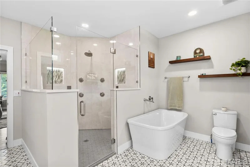 52 Moorings Drive, Lake St. Louis, MO 63367 — listing photo 32 of 62