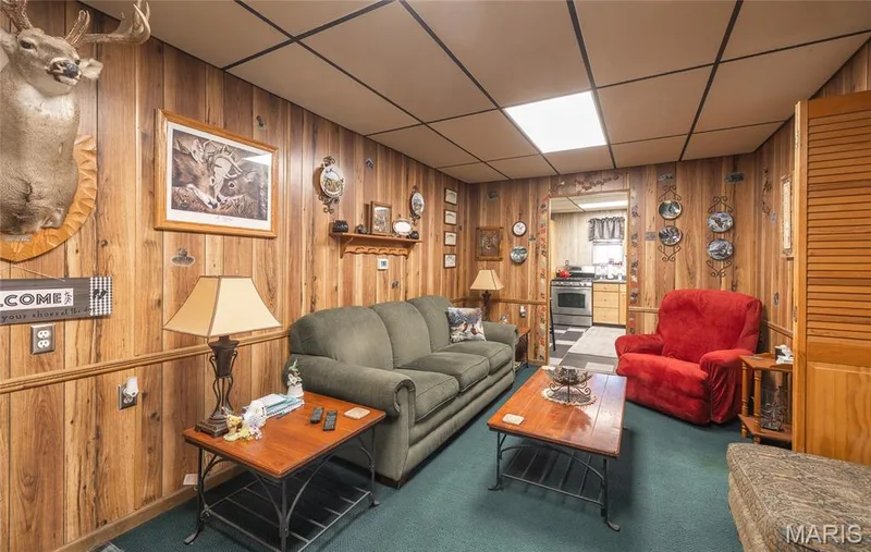 10 Lehmond Island Road, St Charles, MO 63301 — listing photo 11 of 54