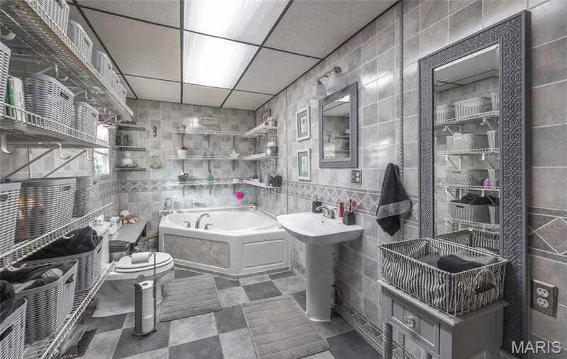 10 Lehmond Island Road, St Charles, MO 63301 — listing photo 17 of 54
