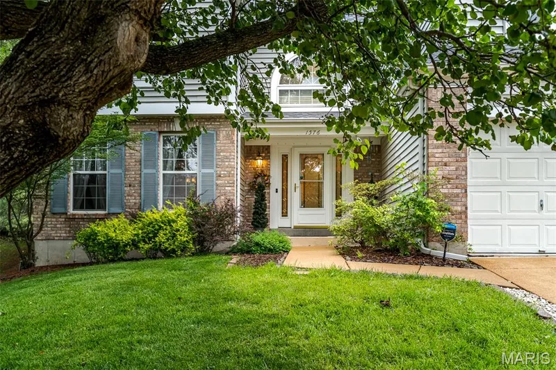1576 Englebrook Drive, Wildwood, MO 63011 — listing photo 5 of 37