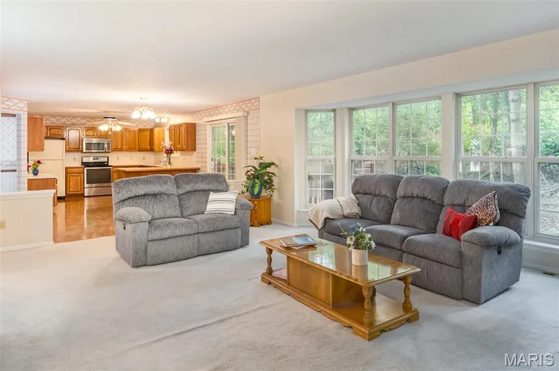 1576 Englebrook Drive, Wildwood, MO 63011 — listing photo 11 of 37